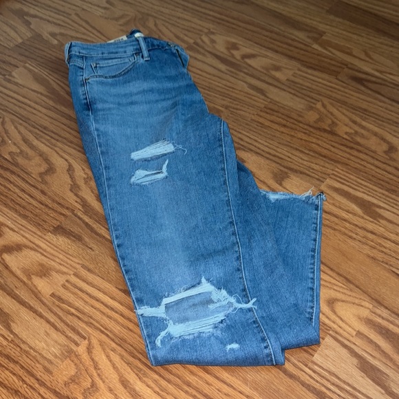 Brand new Levi’s high rise skinny ripped jeans - Picture 2 of 5